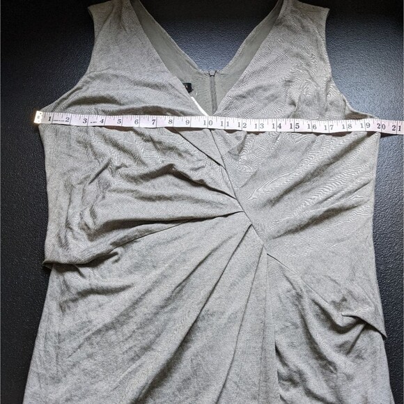 Escada V-Neck Sleeveless Knit Sheath Cactus Dress - Picture 4 of 16